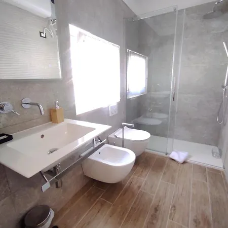 Residenza Sciarra 3 Stanze3 Bagni Σαν Μπενεντέτο ντελ Τρόντο