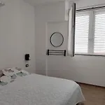 Residenza Sciarra 3 Stanze3 Bagni *